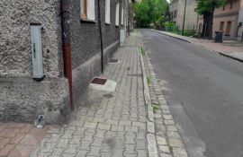 048-19-1-zw